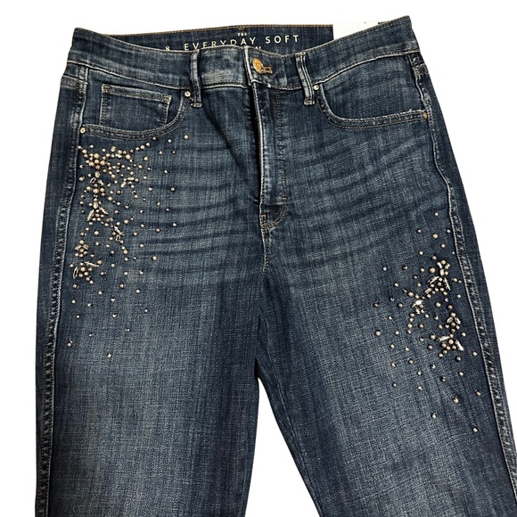 1341 NWT WHBM Skinny Flare Embellished Jeans - Picture 2 of 4